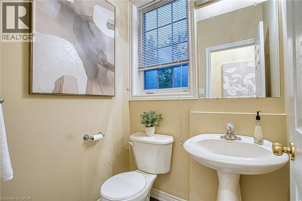 15 Chloe Street, St. Catharines, Ontario  L2P 2Y2 - Photo 20 - 40777352