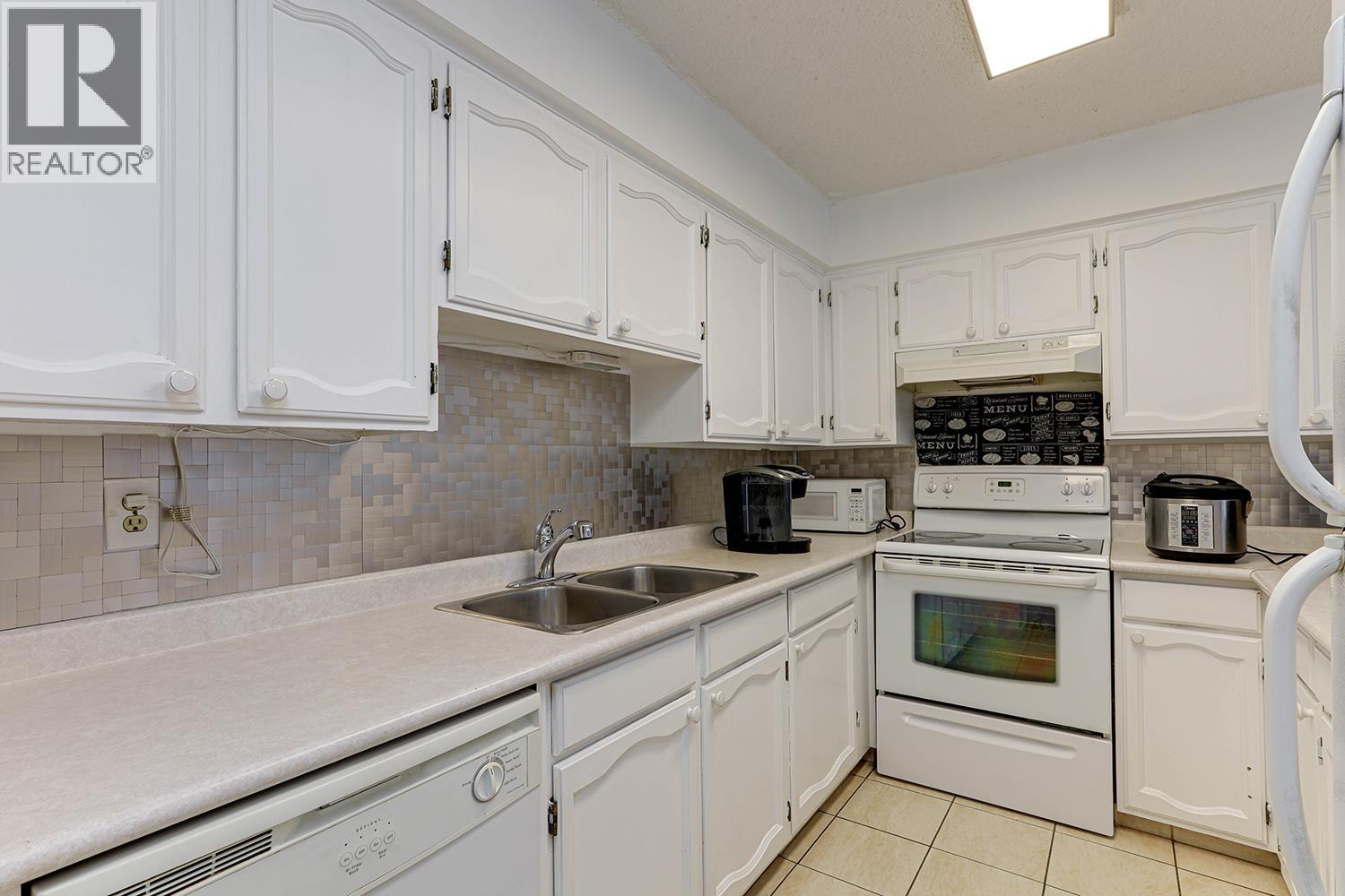 205 7831 No. 1 Road, Richmond, British Columbia  V7C 1T7 - Photo 13 - R3056780