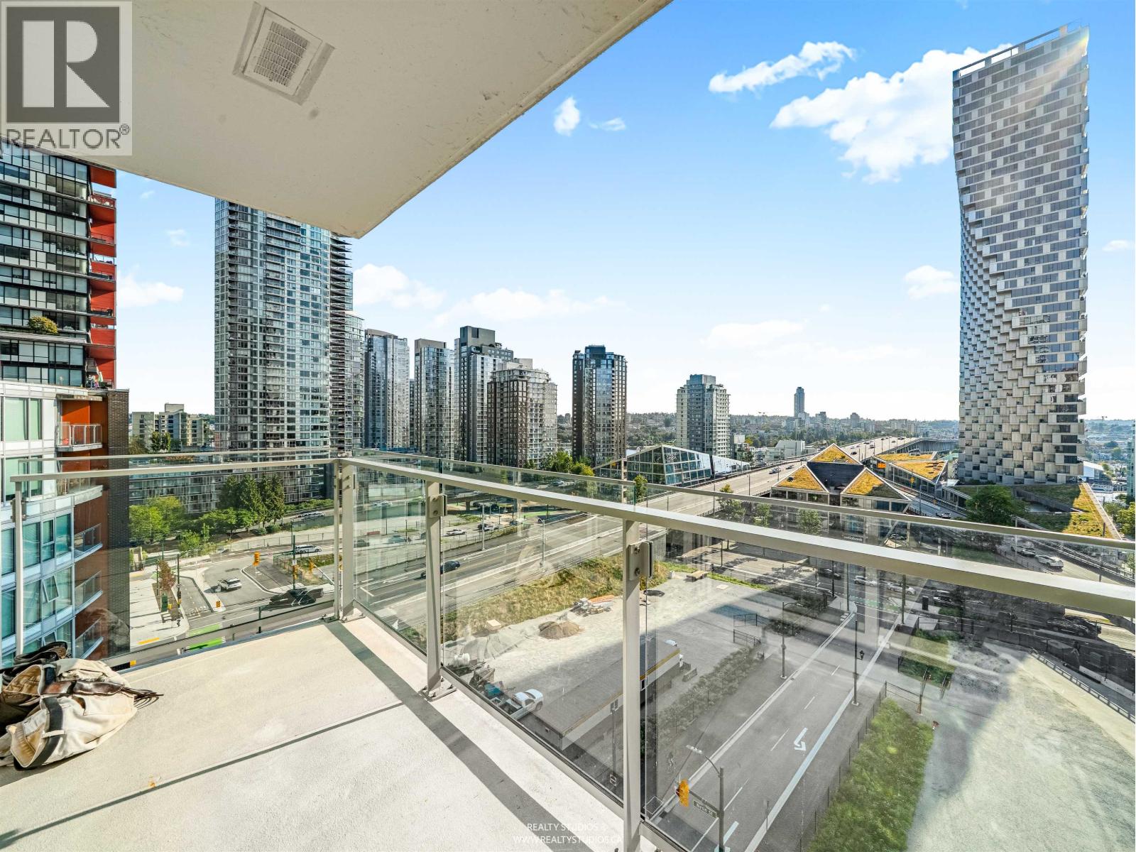 1107 1351 Continental Street, Vancouver, British Columbia  V6Z 0C6 - Photo 5 - R3056782