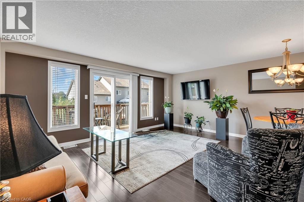 205 Snowdrop Crescent, Kitchener, Ontario  N2E 4G9 - Photo 11 - 40769222