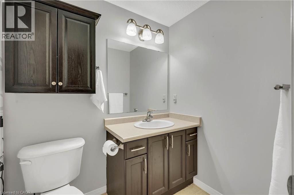 205 Snowdrop Crescent, Kitchener, Ontario  N2E 4G9 - Photo 19 - 40769222