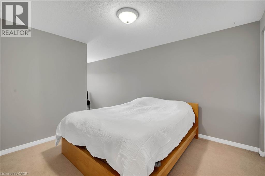 205 Snowdrop Crescent, Kitchener, Ontario  N2E 4G9 - Photo 20 - 40769222