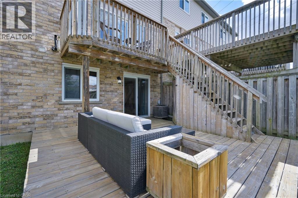 205 Snowdrop Crescent, Kitchener, Ontario  N2E 4G9 - Photo 30 - 40769222