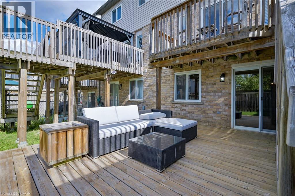 205 Snowdrop Crescent, Kitchener, Ontario  N2E 4G9 - Photo 31 - 40769222