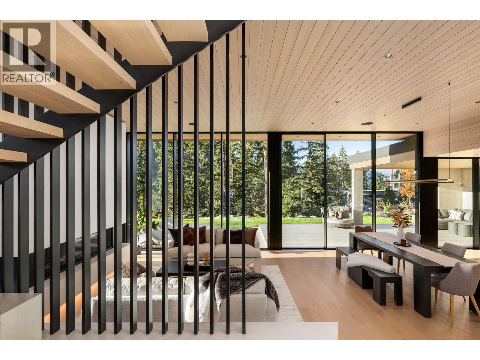 9257 Wedgemount Plateau Drive, Whistler, British Columbia  V8E 1M1 - Photo 4 - R3056791