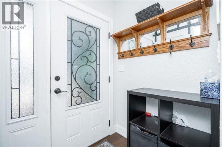 845 Smith Avenue, Coquitlam, British Columbia  V3J 2X4 - Photo 3 - R3056766