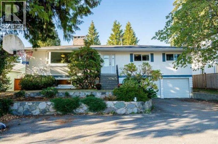 845 Smith Avenue, Coquitlam, British Columbia  V3J 2X4 - Photo 1 - R3056766