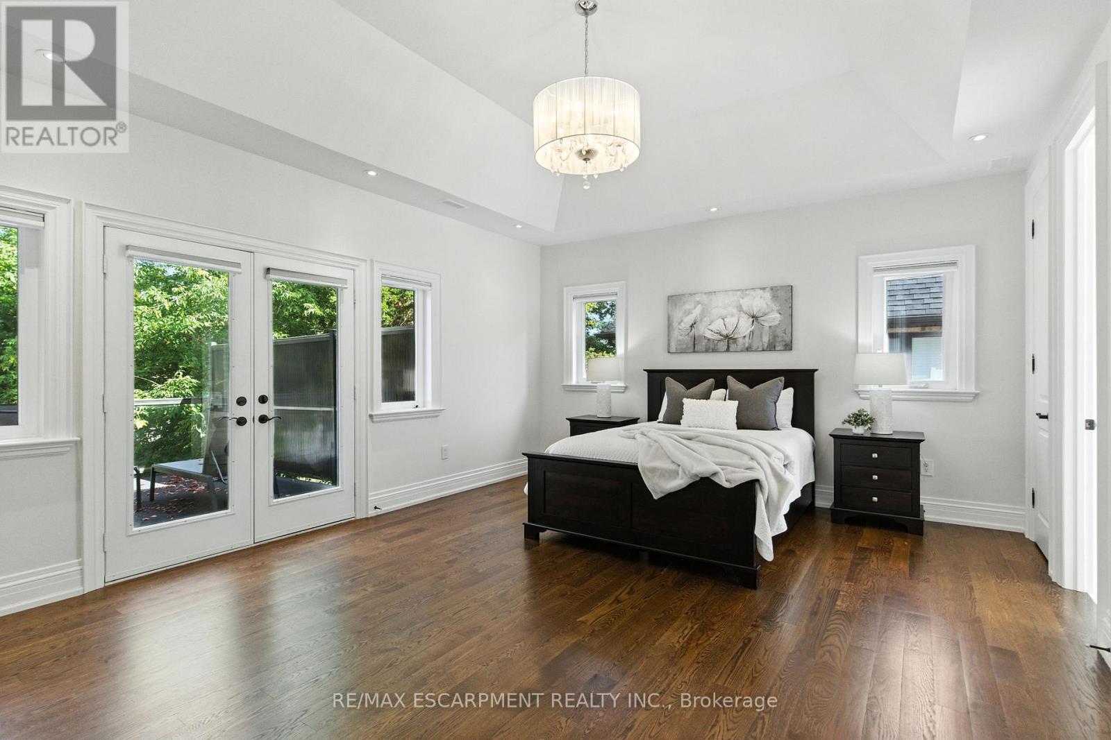 1499 Trotwood Avenue, Mississauga, Ontario  L5G 3Z8 - Photo 28 - W12452461
