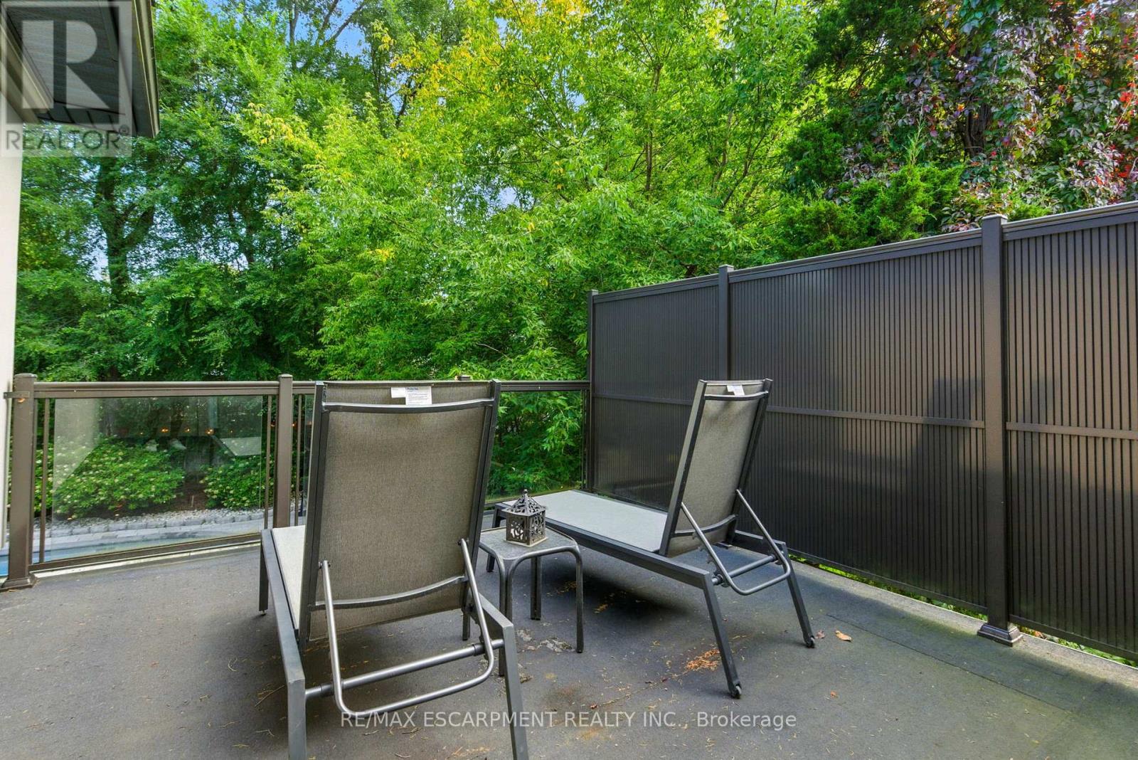 1499 Trotwood Avenue, Mississauga, Ontario  L5G 3Z8 - Photo 31 - W12452461