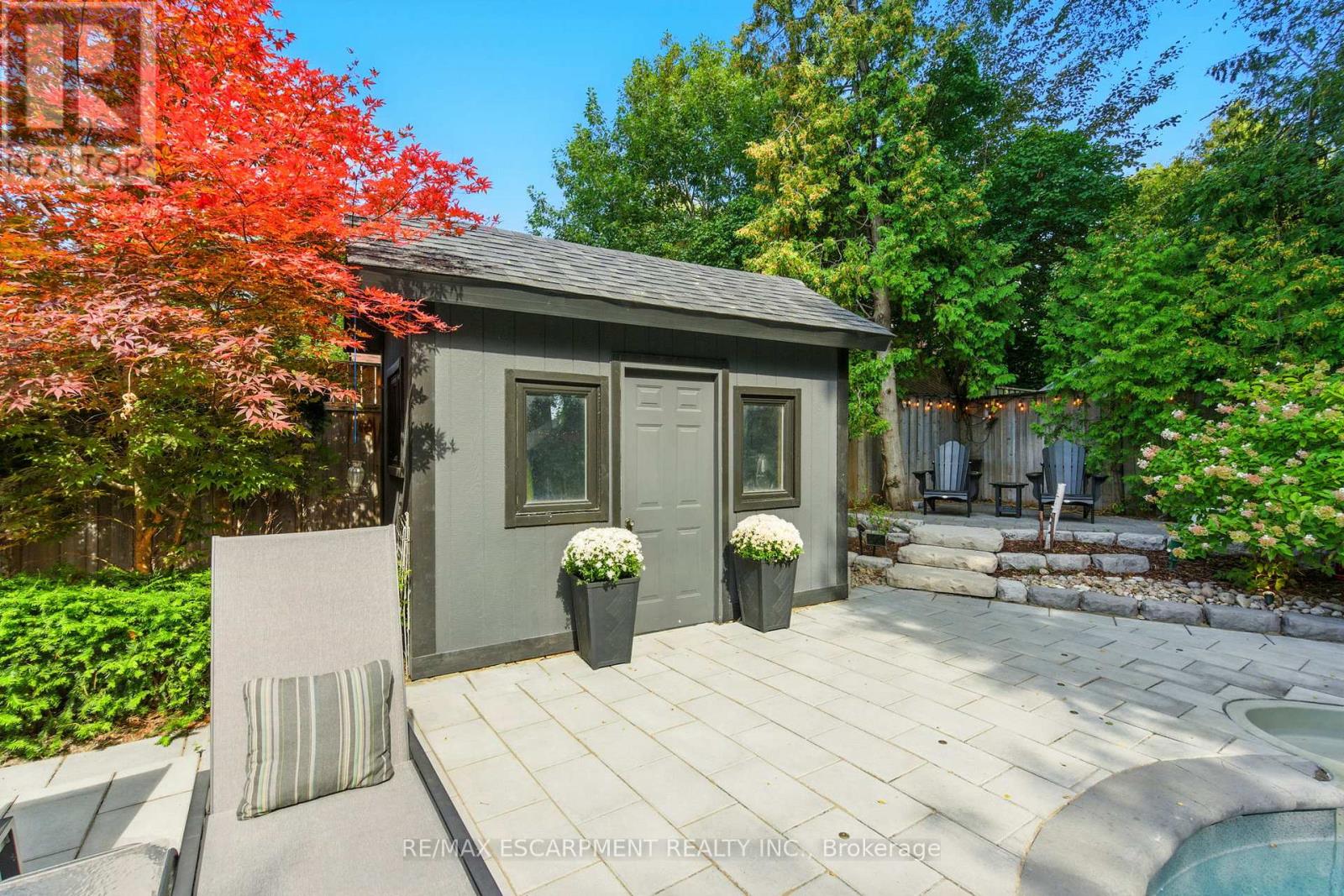 1499 Trotwood Avenue, Mississauga, Ontario  L5G 3Z8 - Photo 48 - W12452461