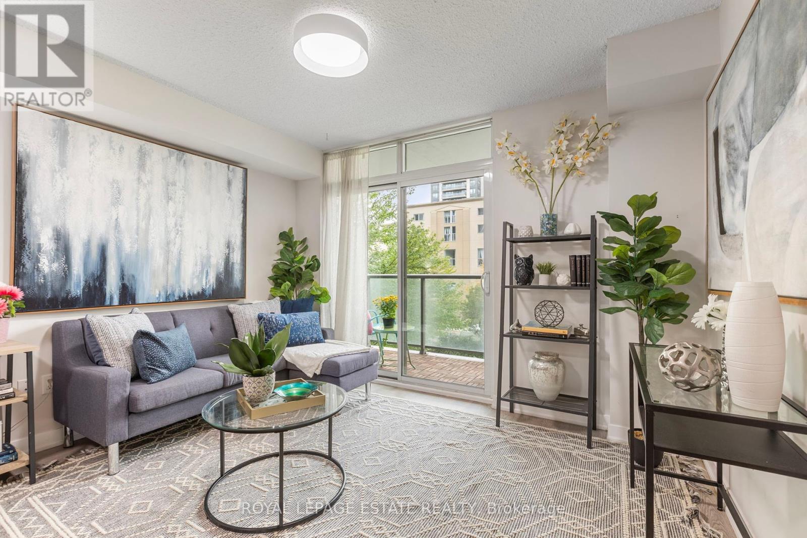 206 - 816 Lansdowne Avenue, Toronto, Ontario  M6H 4K6 - Photo 10 - W12452500
