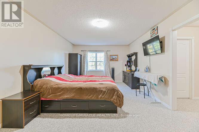 7 Sheepberry Terrace, Brampton, Ontario  L7A 2B6 - Photo 18 - W12452508