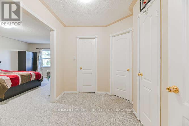 7 Sheepberry Terrace, Brampton, Ontario  L7A 2B6 - Photo 19 - W12452508