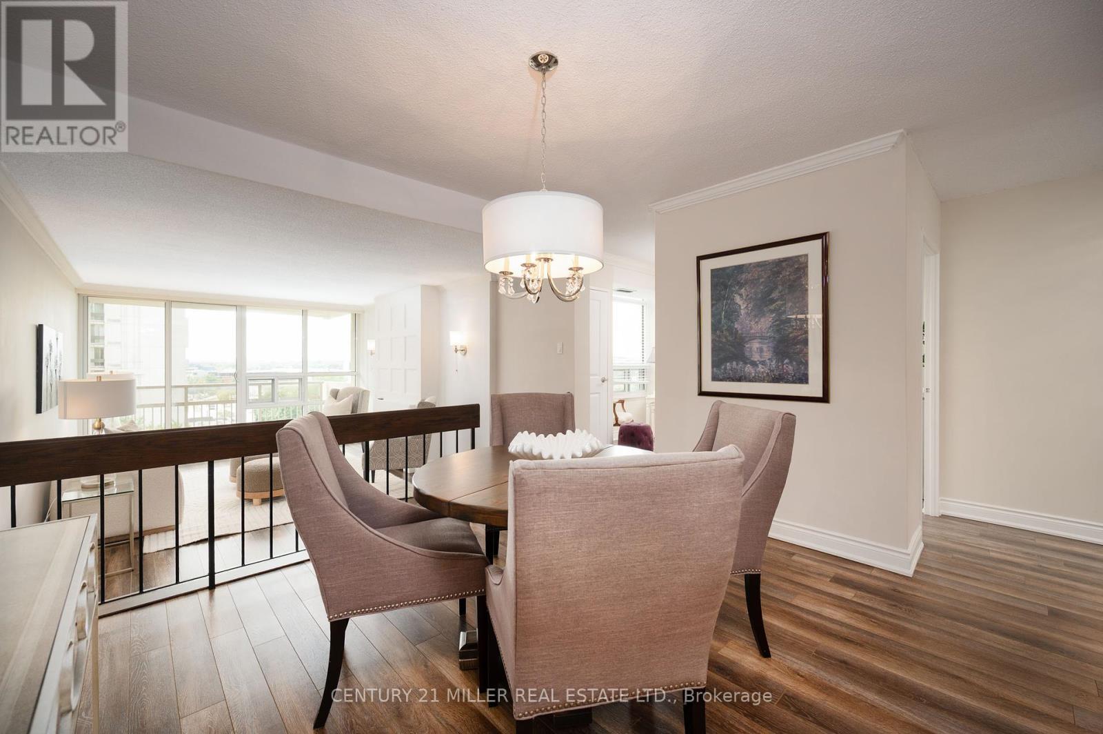 804 - 1359 White Oaks Boulevard, Oakville, Ontario  L6H 2R8 - Photo 10 - W12452515