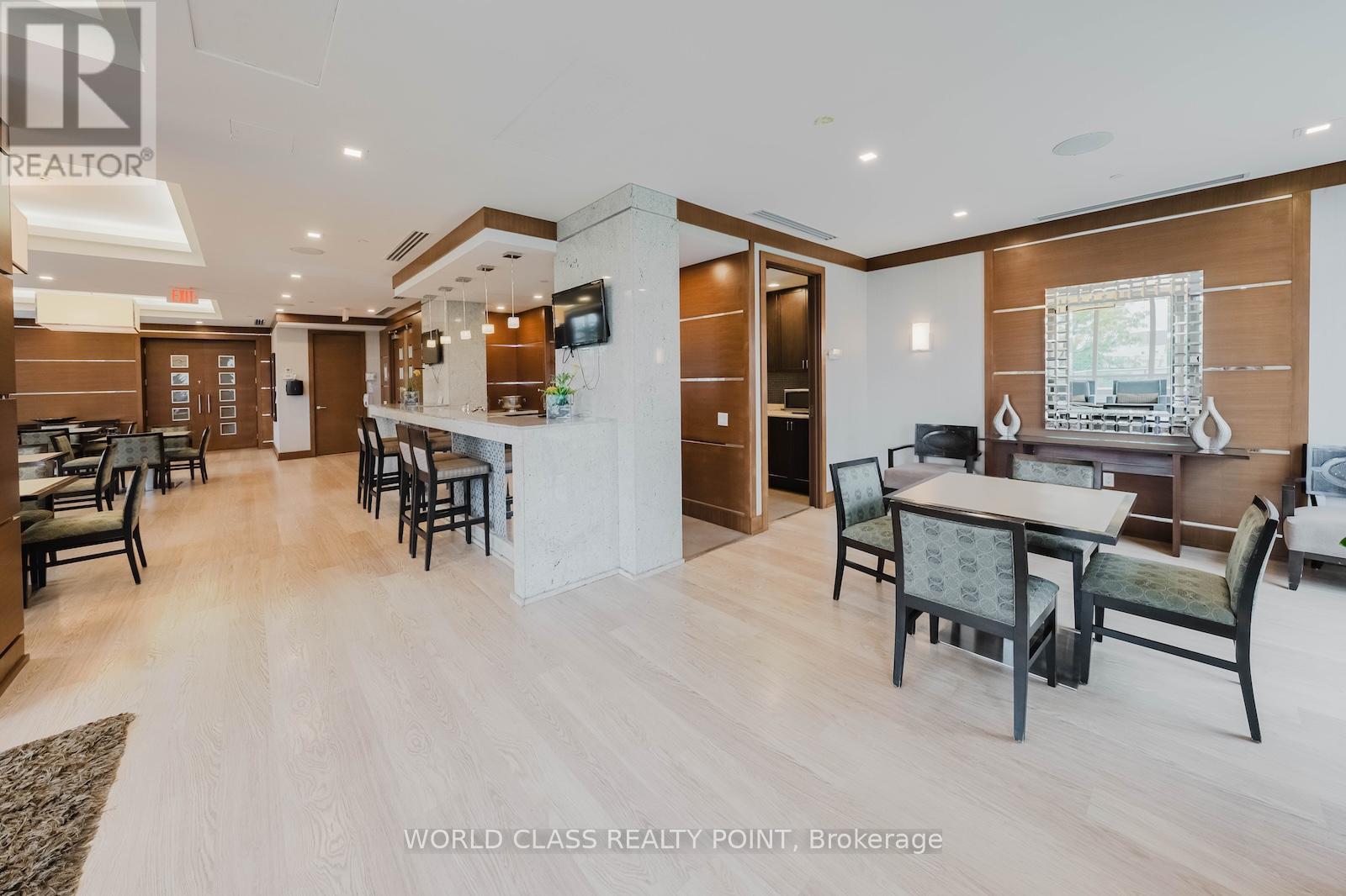 15 - 15 Viking Lane, Toronto, Ontario  M9B 0A4 - Photo 30 - W12452543