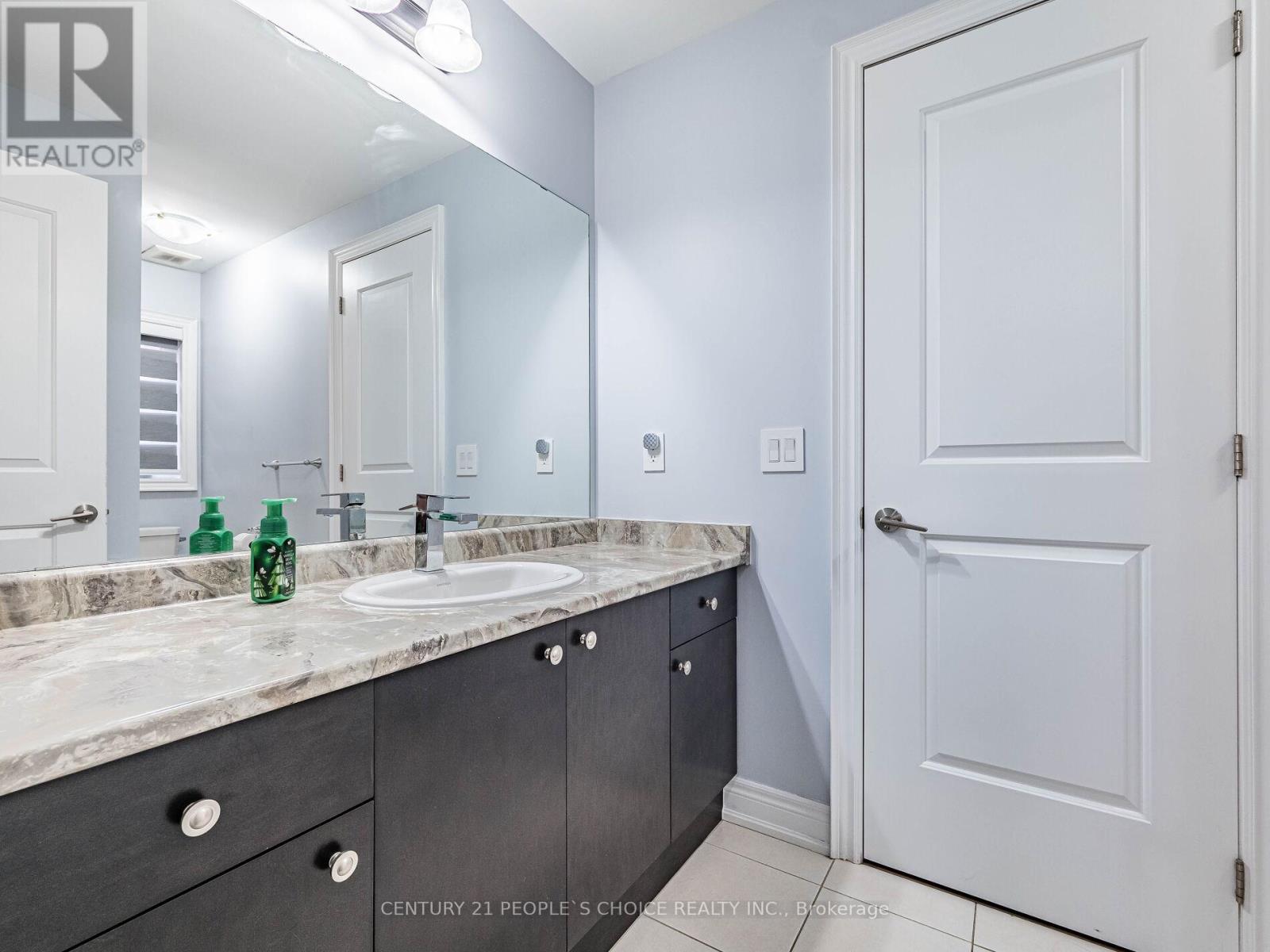 9 Sinatra Street, Brampton, Ontario  L6R 4B1 - Photo 28 - W12452561
