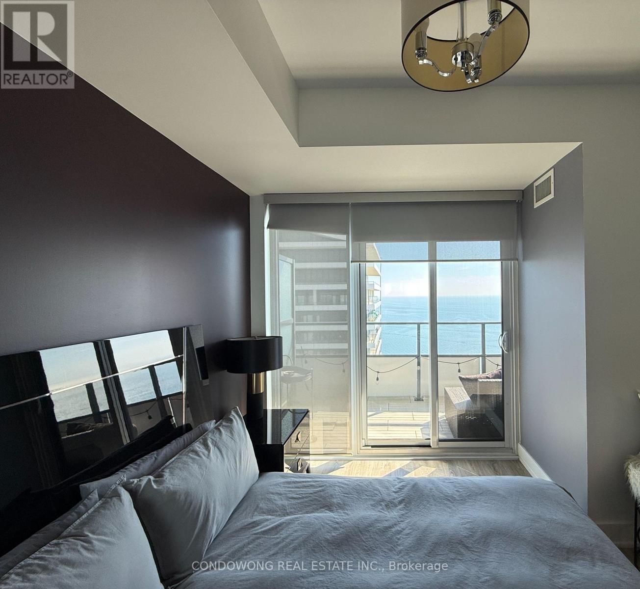 5006 - 30 Shore Breeze Drive, Toronto, Ontario  M8V 0J1 - Photo 5 - W12452575