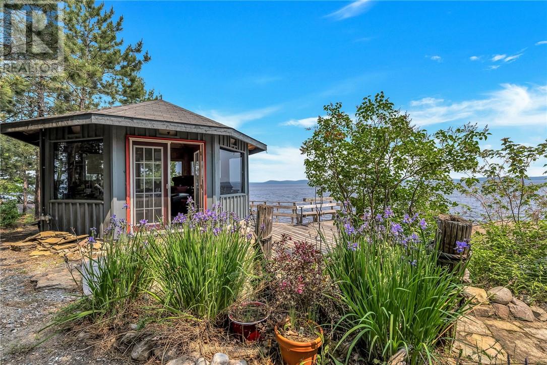 696 Pine Cone, Skead, Ontario  P0M 2Y0 - Photo 11 - 2125144