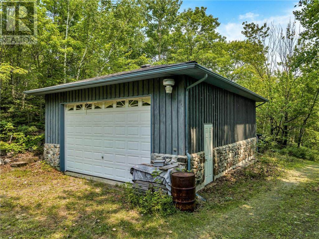 696 Pine Cone, Skead, Ontario  P0M 2Y0 - Photo 18 - 2125144