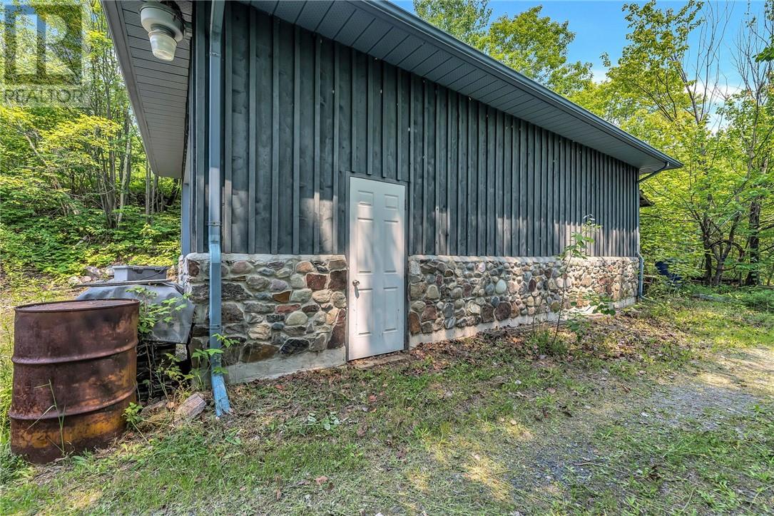 696 Pine Cone, Skead, Ontario  P0M 2Y0 - Photo 19 - 2125144