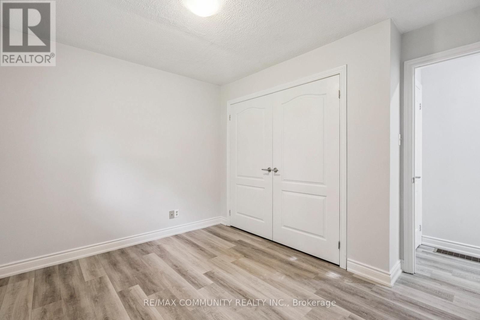 1718 Hwy 6, Hamilton, Ontario  L8N 2Z7 - Photo 16 - X12452447
