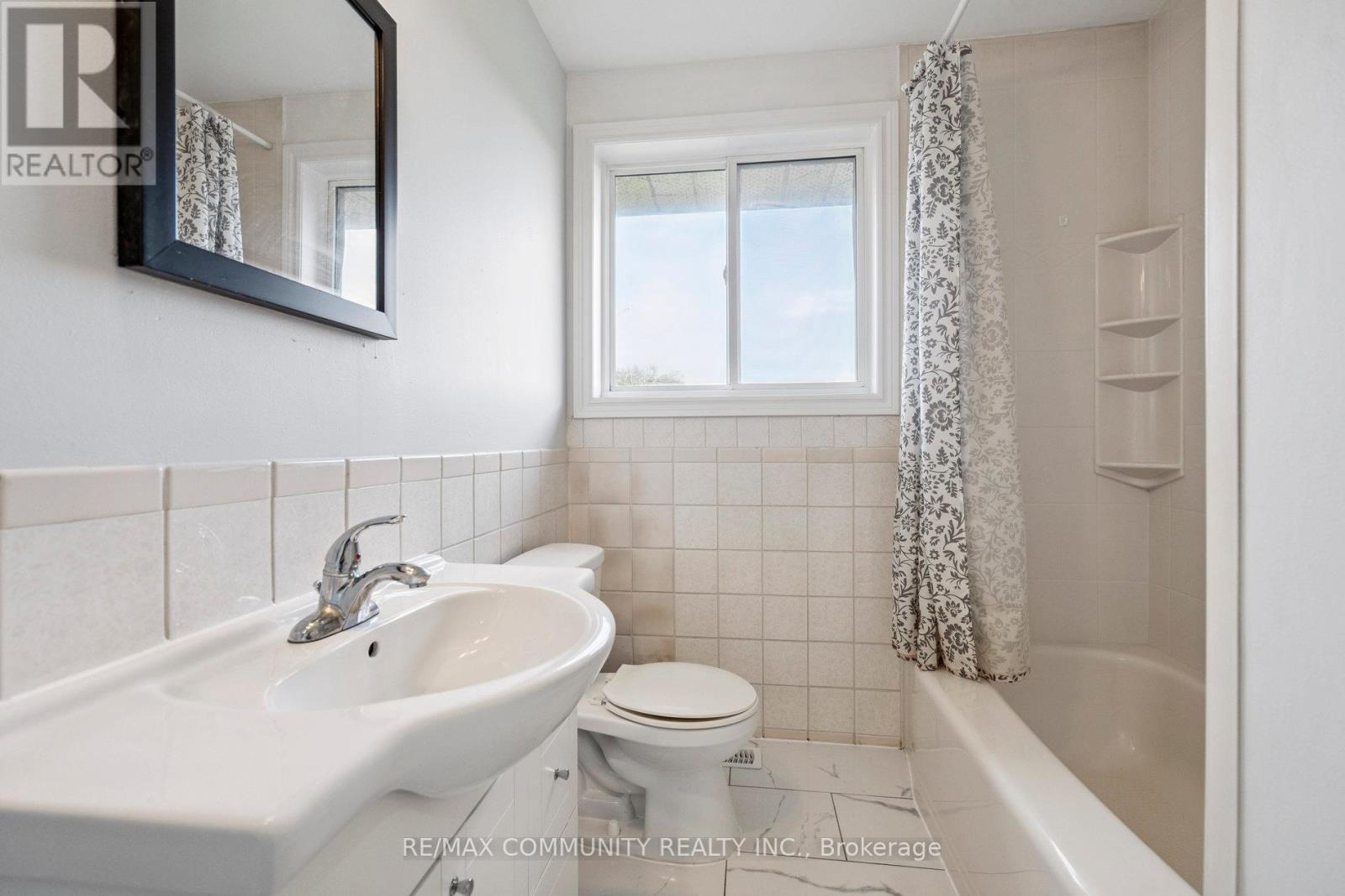 1718 Hwy 6, Hamilton, Ontario  L8N 2Z7 - Photo 18 - X12452447