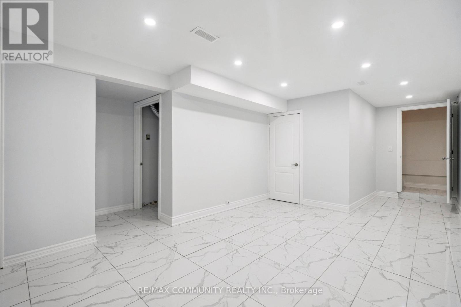 1718 Hwy 6, Hamilton, Ontario  L8N 2Z7 - Photo 31 - X12452447