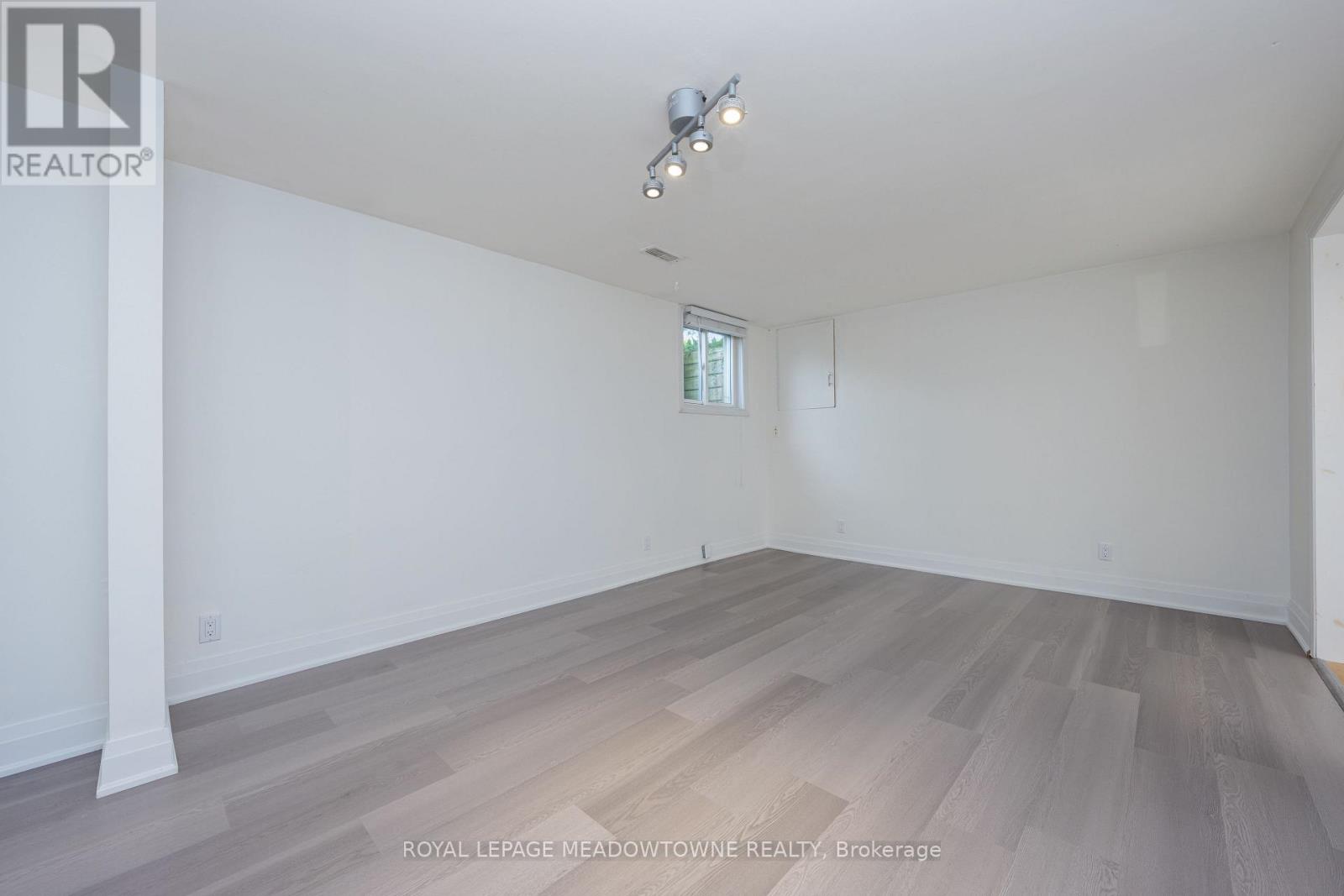 21 Briarlea Road, Guelph, Ontario  N1G 3H4 - Photo 25 - X12452478
