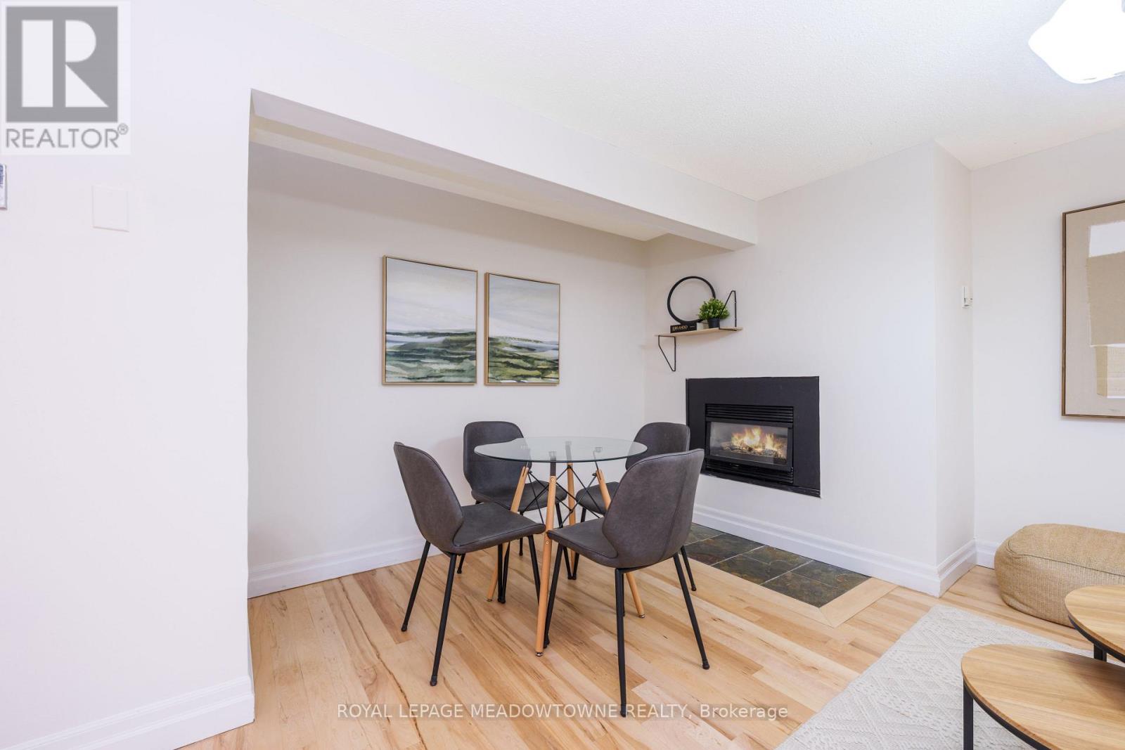 21 Briarlea Road, Guelph, Ontario  N1G 3H4 - Photo 9 - X12452478
