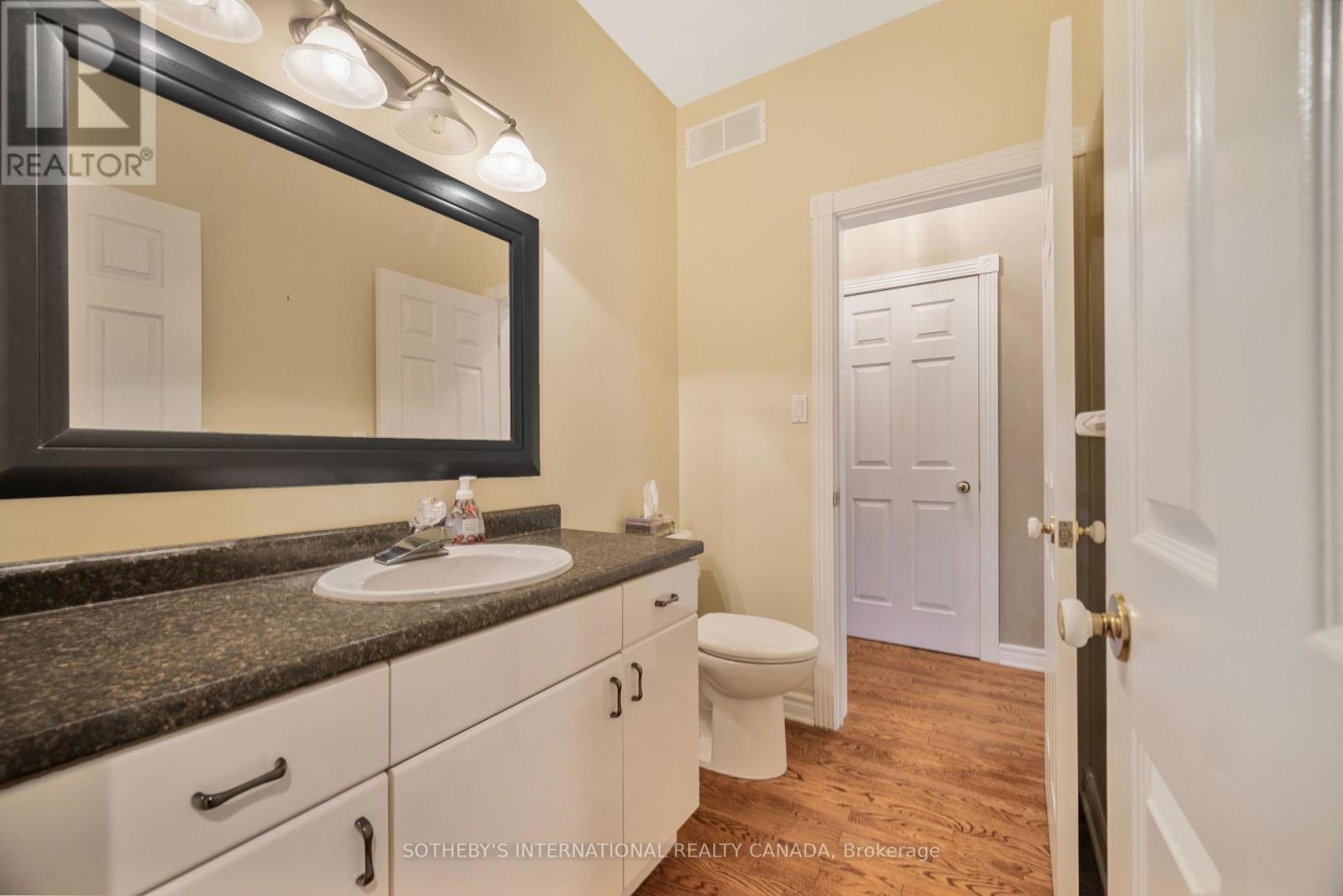 17606 Thorndale Road, Thames Centre, Ontario  N0M 2P0 - Photo 17 - X12452523