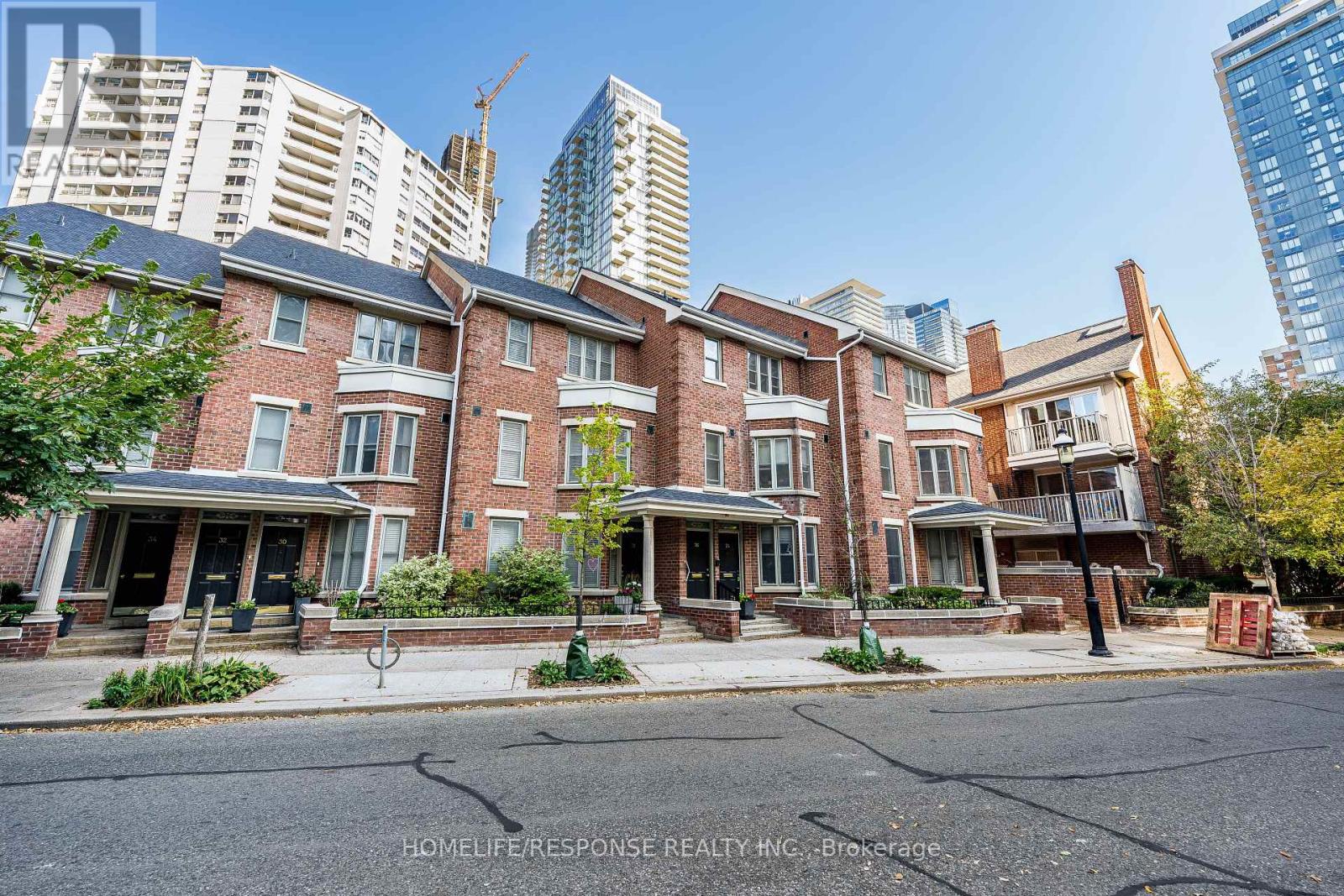 24 Irwin Avenue, Toronto, Ontario  M4Y 1L2 - Photo 42 - C12452607