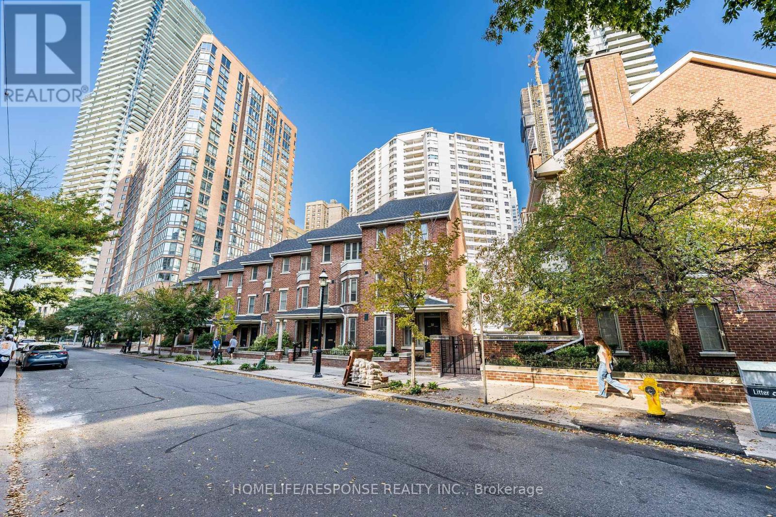 24 Irwin Avenue, Toronto, Ontario  M4Y 1L2 - Photo 43 - C12452607
