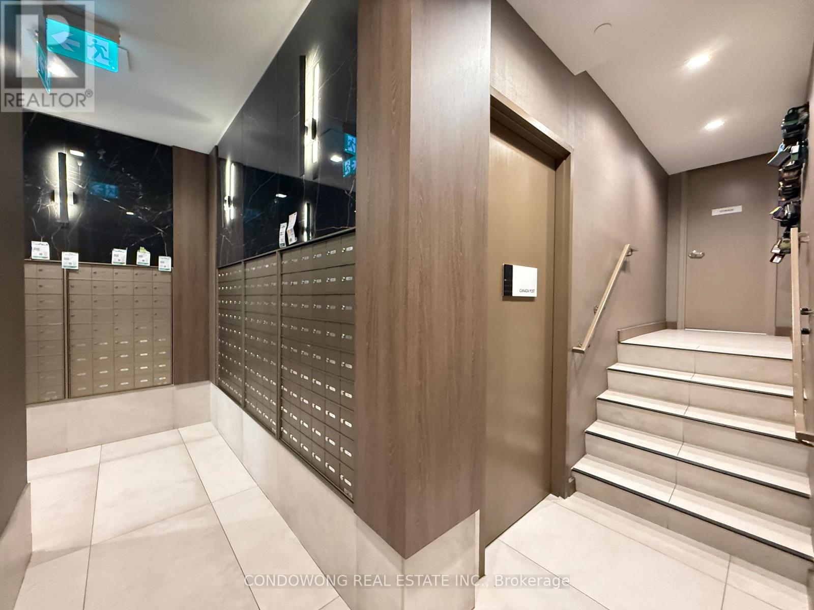 2207 - 55 Mercer Street, Toronto, Ontario  M5V 0W4 - Photo 14 - C12452625