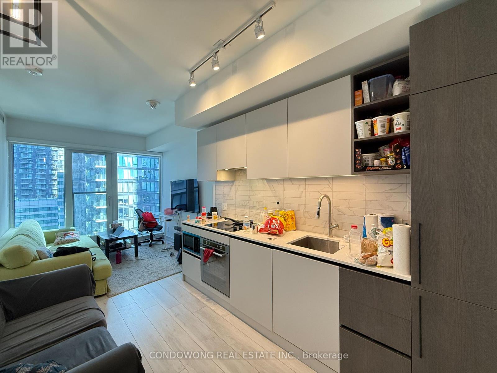 2207 - 55 Mercer Street, Toronto, Ontario  M5V 0W4 - Photo 3 - C12452625