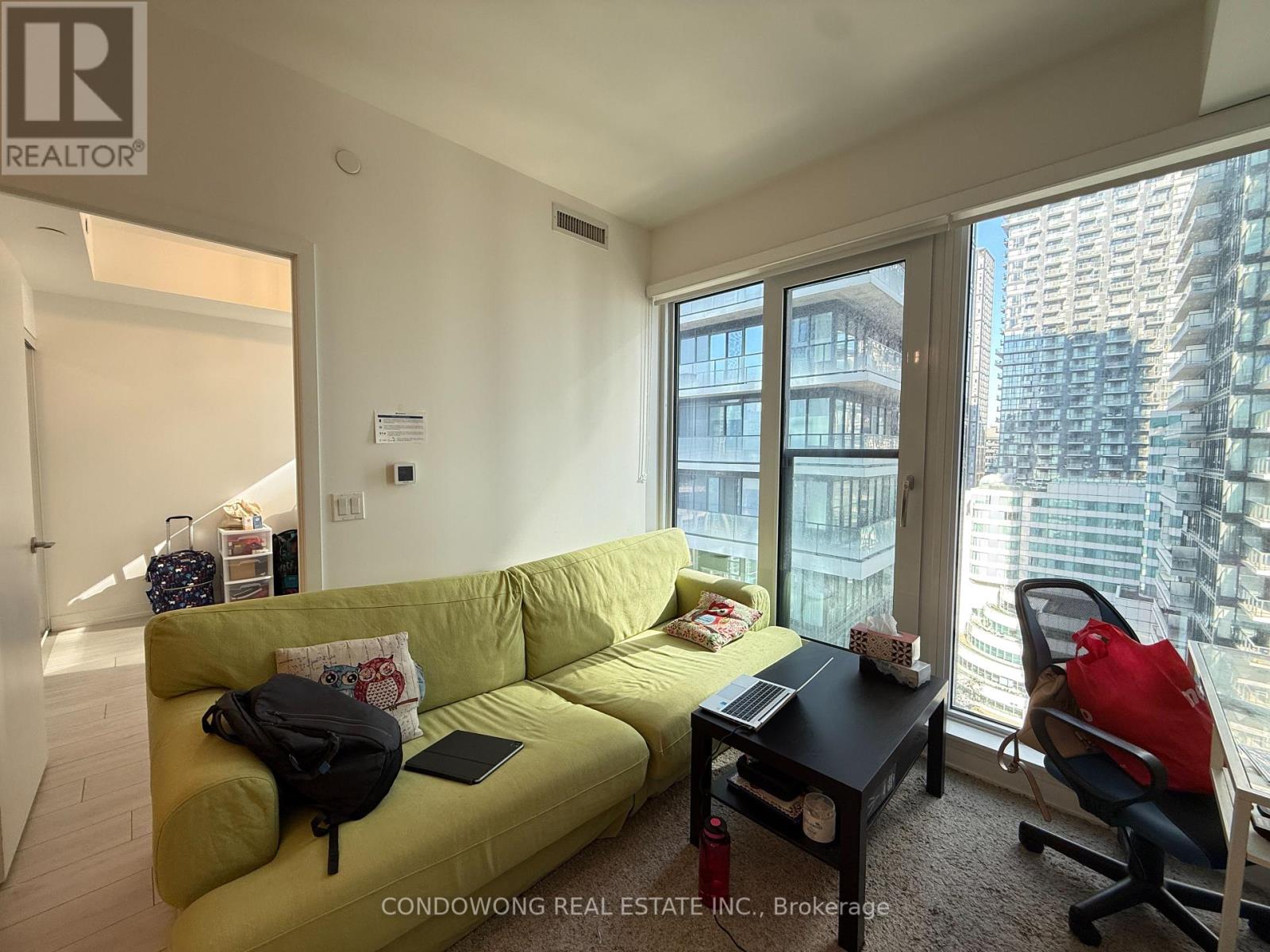 2207 - 55 Mercer Street, Toronto, Ontario  M5V 0W4 - Photo 5 - C12452625