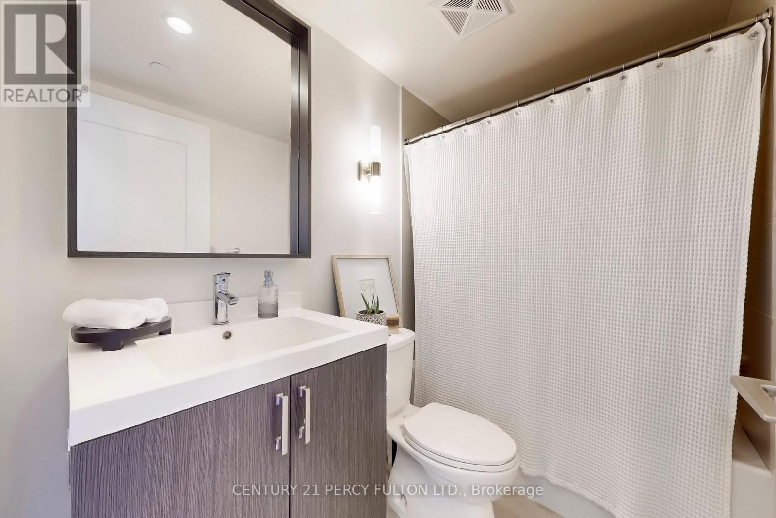 2405 - 18 Graydon Hall Drive, Toronto, Ontario  M3A 0A4 - Photo 17 - C12452630