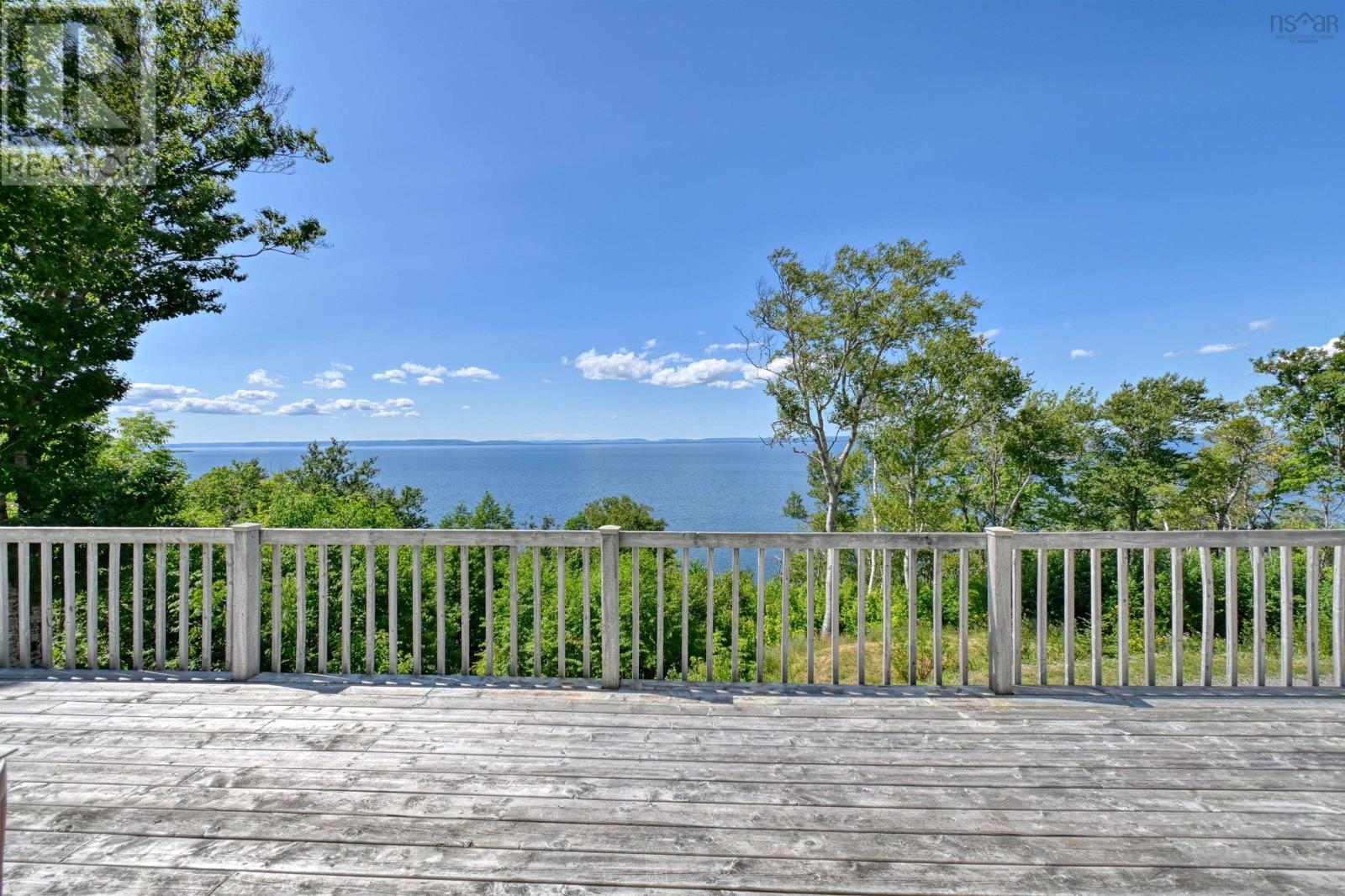 95 Lakeshore Drive W, Irish Cove, Nova Scotia  B0E 3B0 - Photo 3 - 202519838
