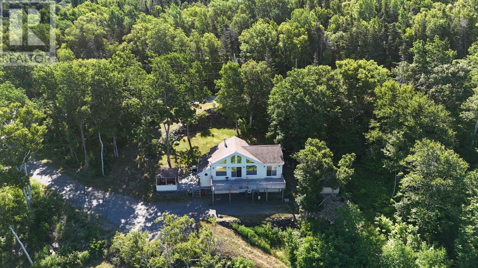 95 Lakeshore Drive W, Irish Cove, Nova Scotia  B0E 3B0 - Photo 7 - 202519838