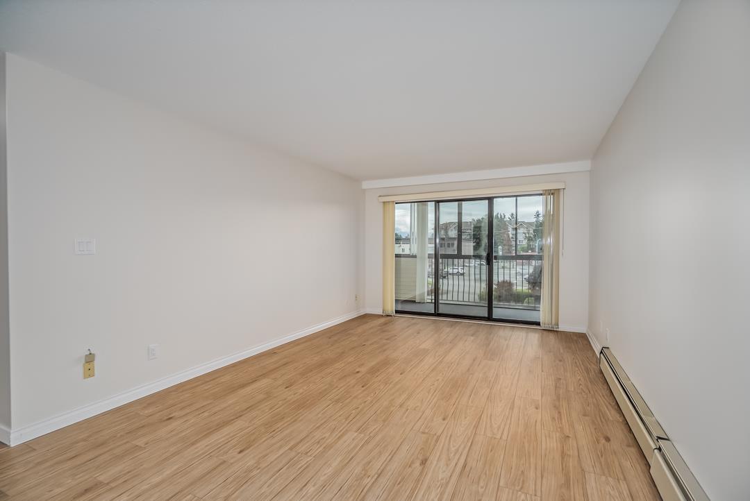 201 33369 Old Yale Road, Abbotsford, British Columbia  V2S 2J6 - Photo 5 - R3030382