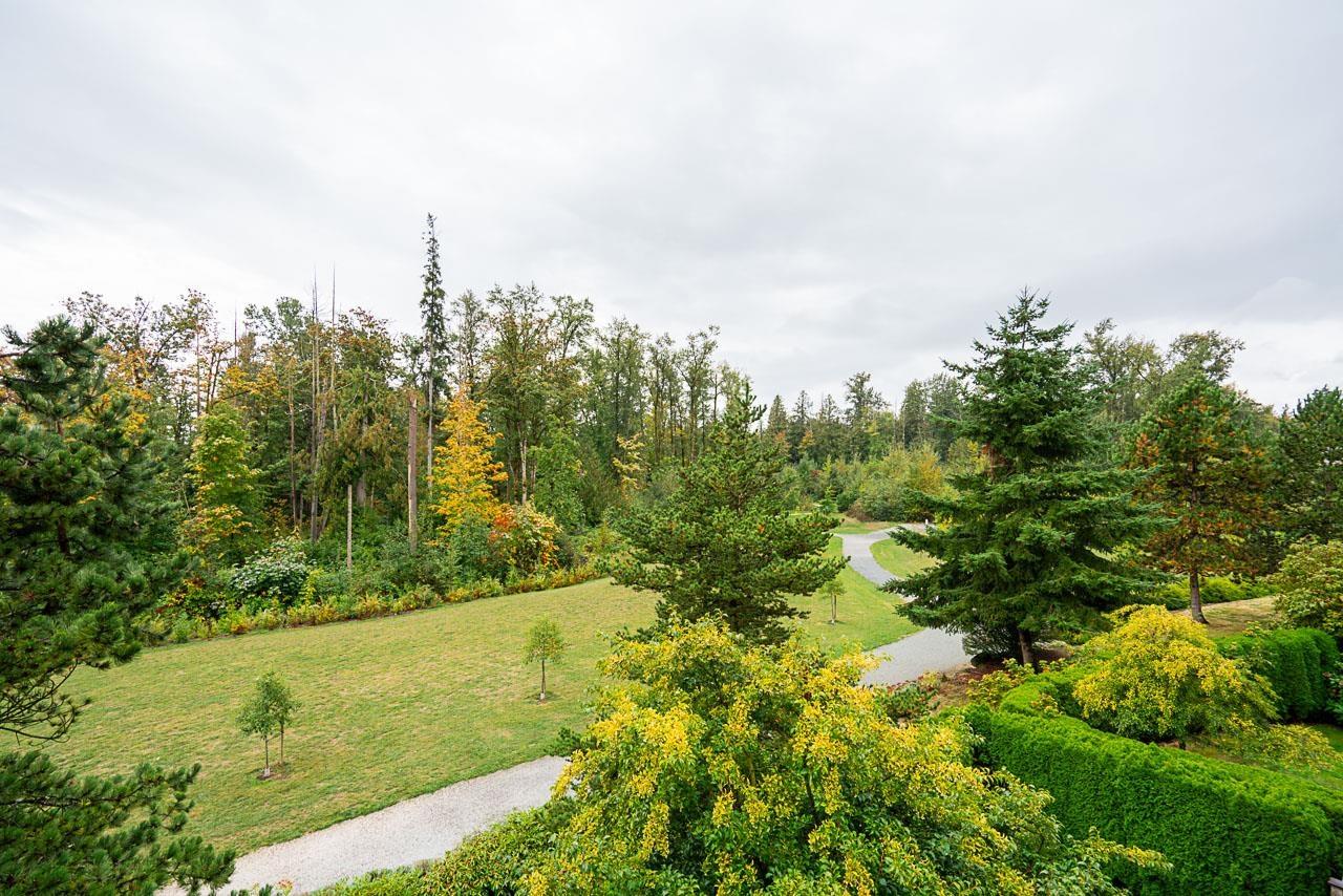 309 19388 65 AVENUE, Surrey, British Columbia