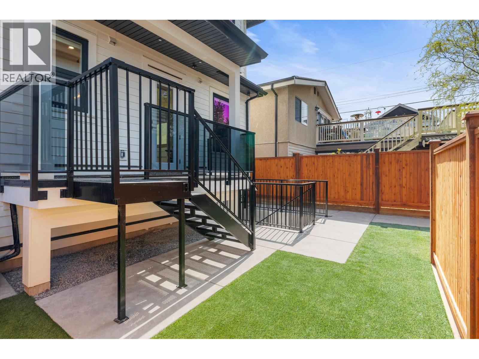 2 1243 Nootka Street, Vancouver, British Columbia  V5K 4E6 - Photo 6 - R3056708