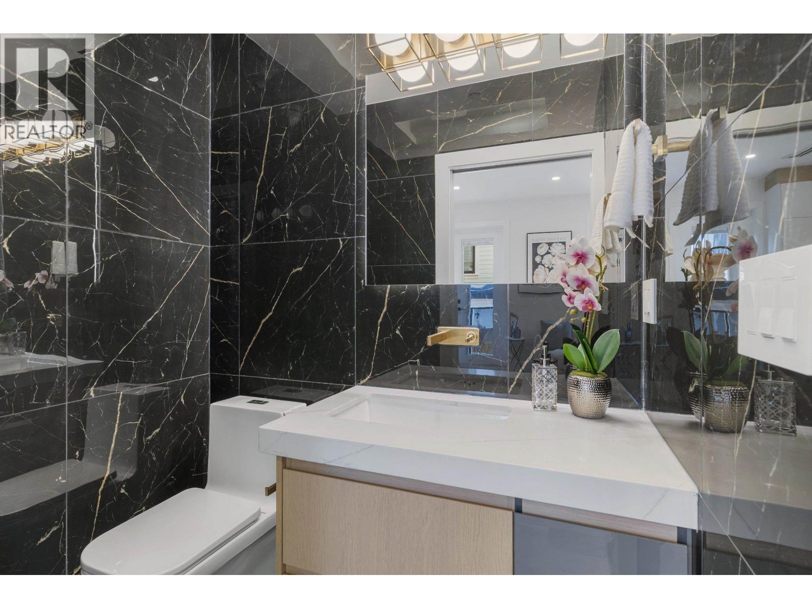 2 1243 Nootka Street, Vancouver, British Columbia  V5K 4E6 - Photo 21 - R3056708