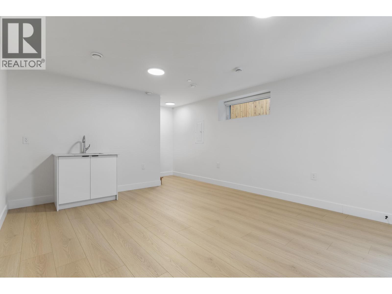 2 1243 Nootka Street, Vancouver, British Columbia  V5K 4E6 - Photo 30 - R3056708