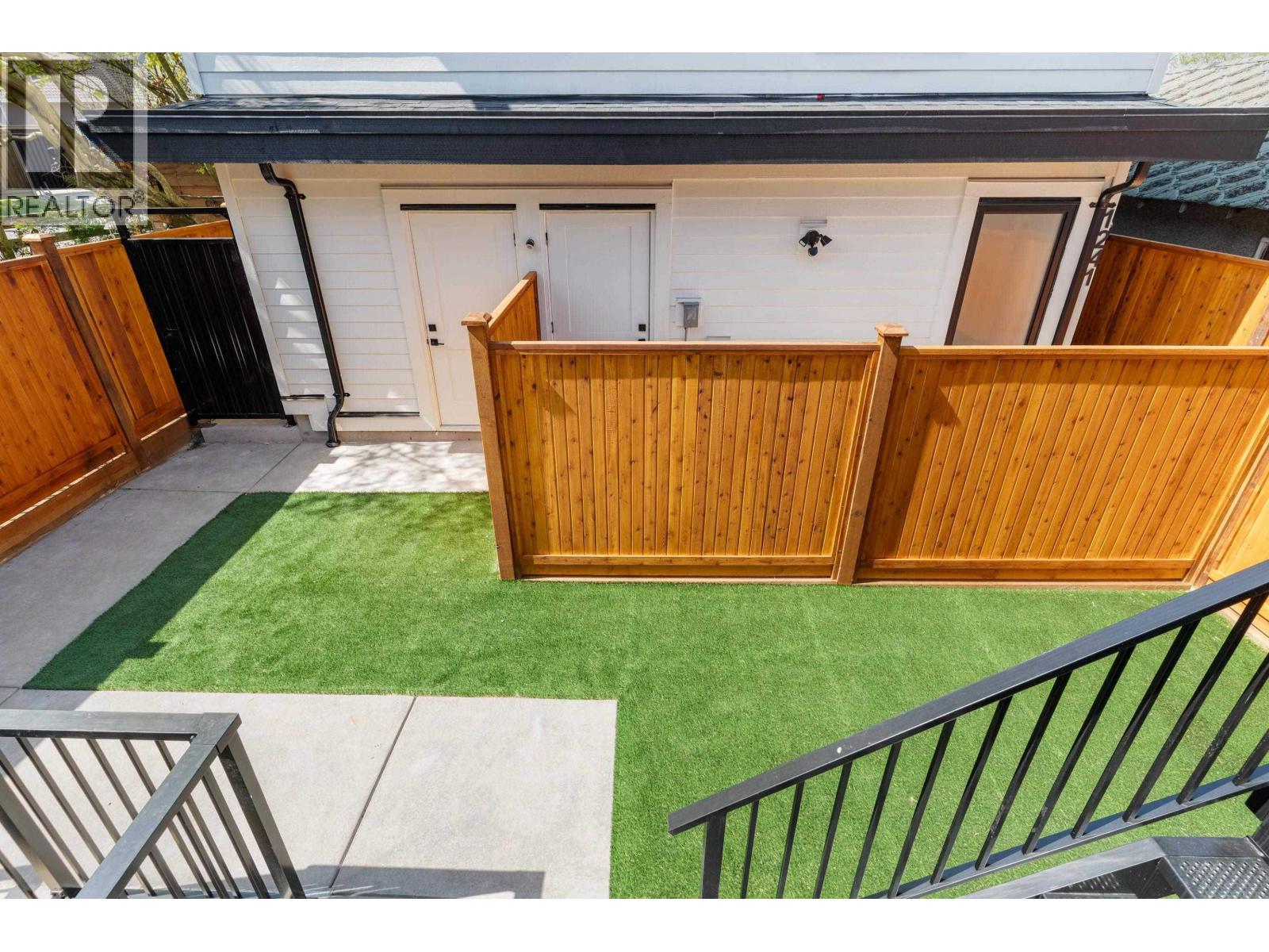 2 1243 Nootka Street, Vancouver, British Columbia  V5K 4E6 - Photo 5 - R3056708
