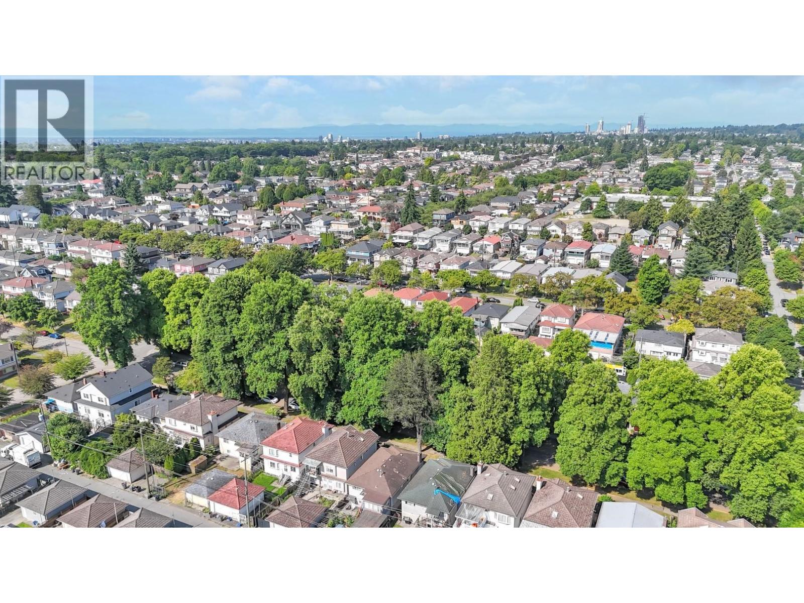 5338 Chambers Street, Vancouver, British Columbia  V5R 3M1 - Photo 7 - R3056790