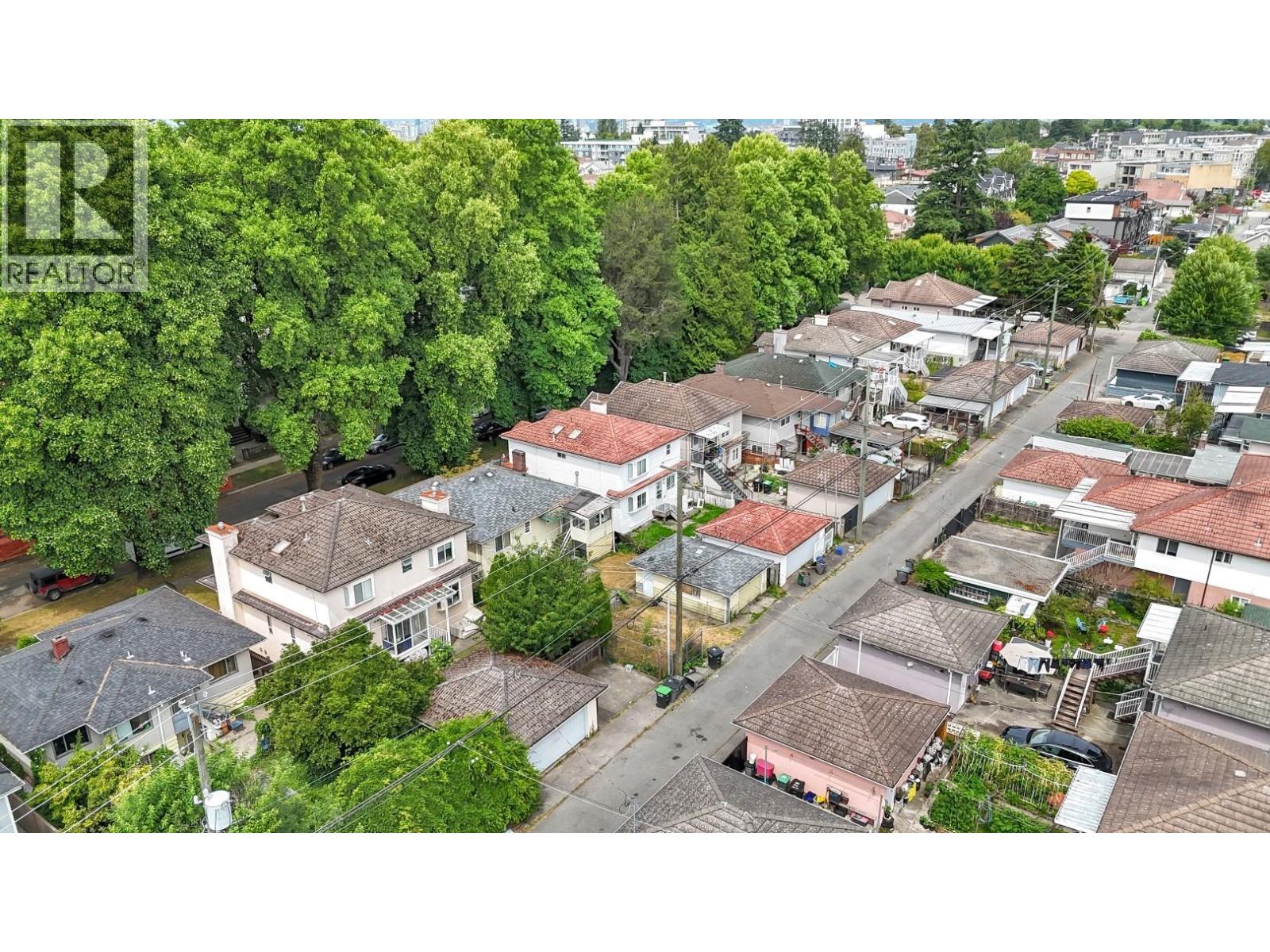 5338 Chambers Street, Vancouver, British Columbia  V5R 3M1 - Photo 4 - R3056790