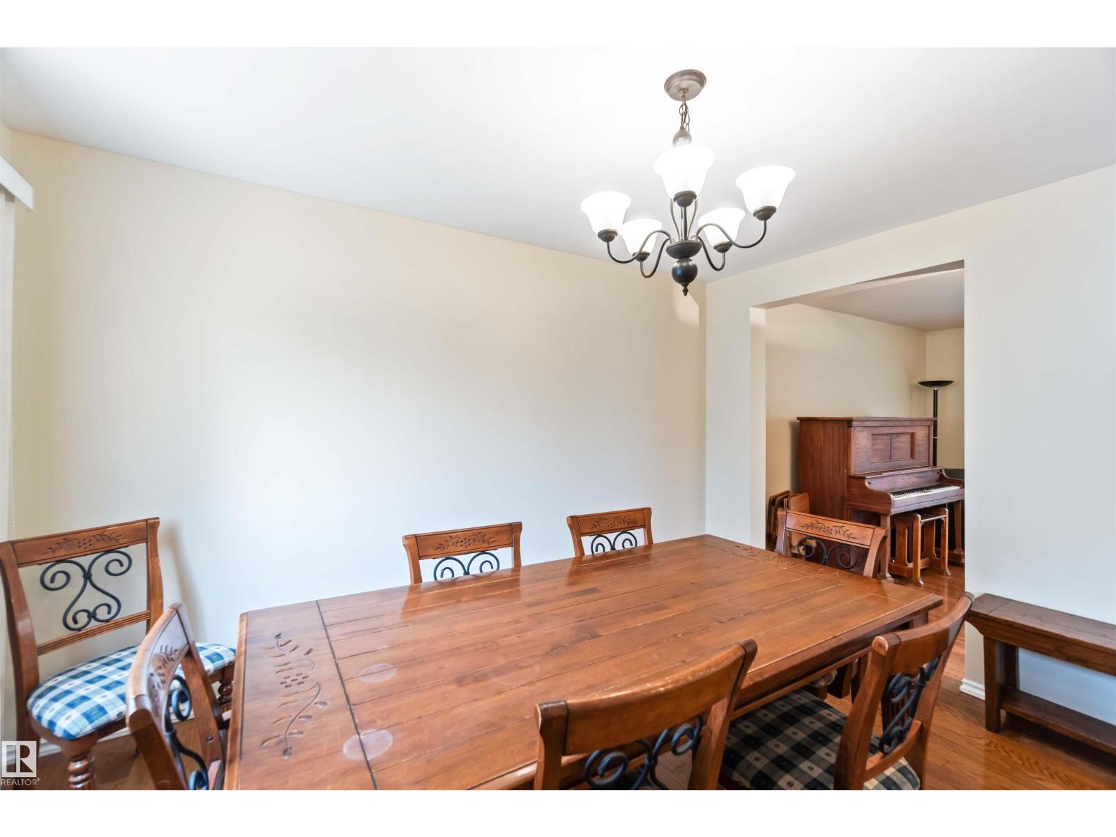 9000 168 St Nw, Edmonton, Alberta  T5R 2V5 - Photo 16 - E4461357