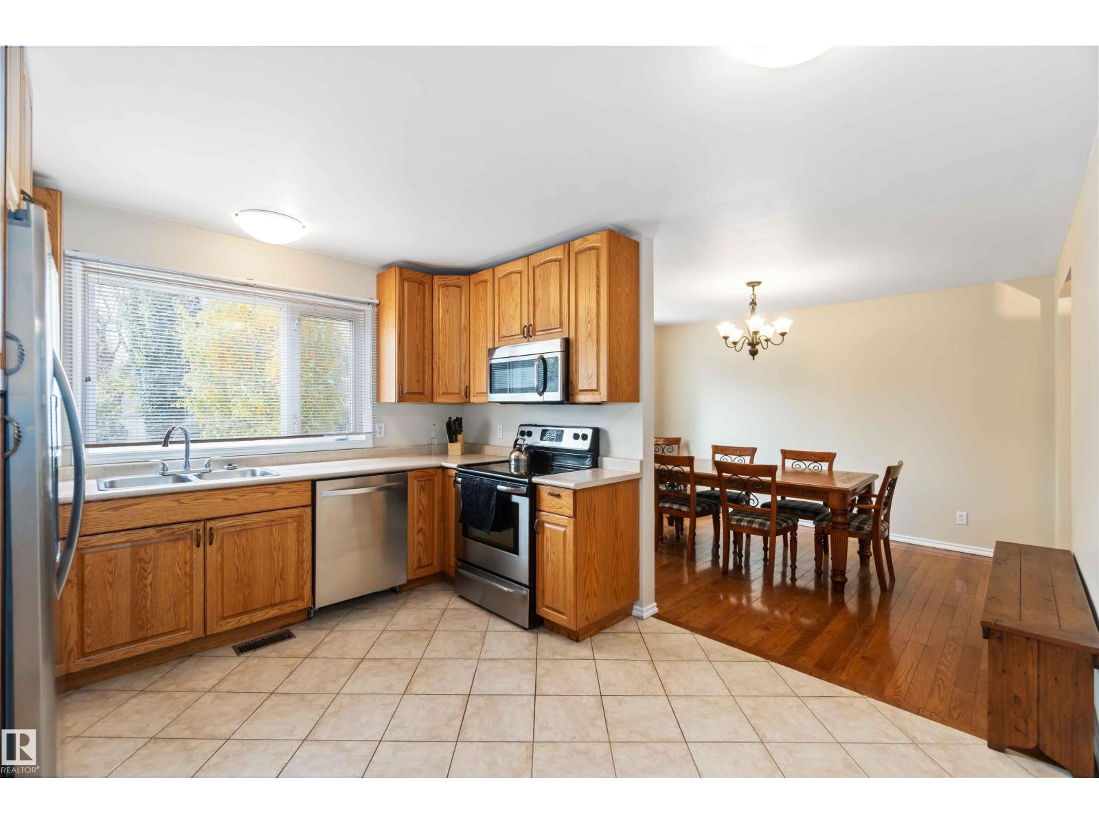 9000 168 St Nw, Edmonton, Alberta  T5R 2V5 - Photo 18 - E4461357