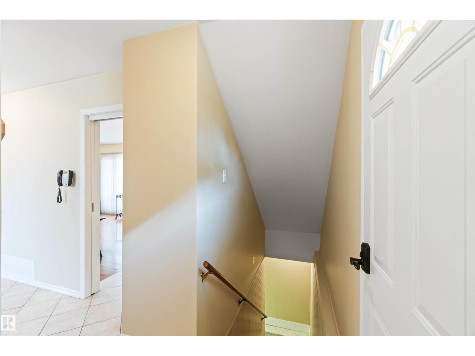 9000 168 St Nw, Edmonton, Alberta  T5R 2V5 - Photo 23 - E4461357