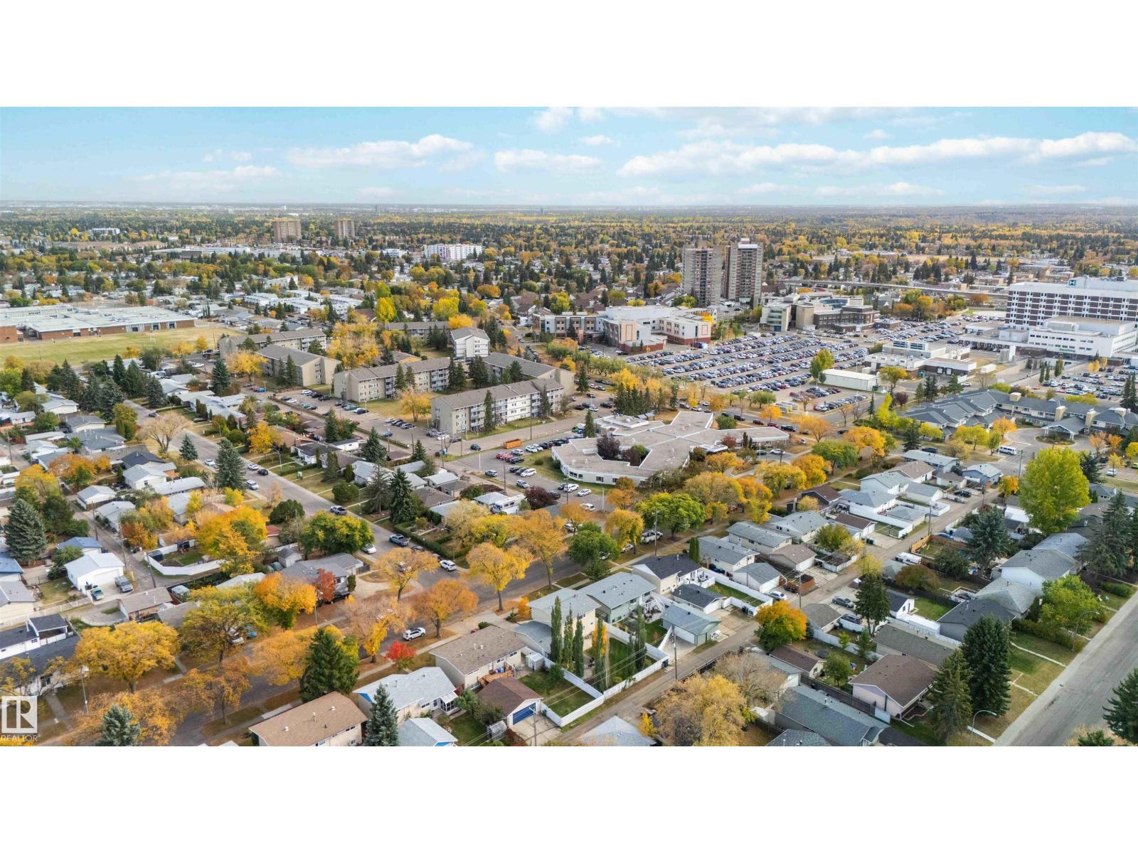 9000 168 St Nw, Edmonton, Alberta  T5R 2V5 - Photo 61 - E4461357
